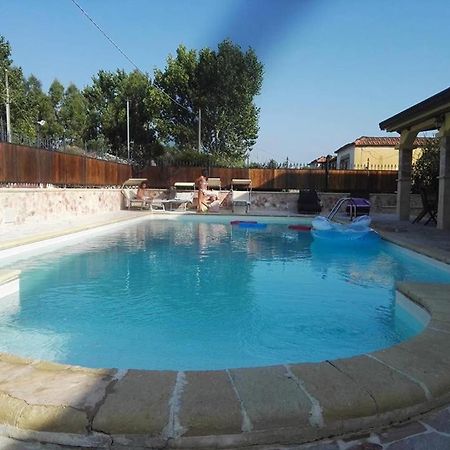 קסטל וולטורנו Villa Carmen מראה חיצוני תמונה