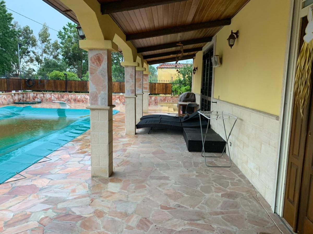 קסטל וולטורנו Villa Carmen מראה חיצוני תמונה